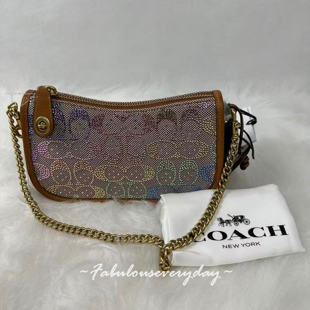 Coach Swinger Bag 20 With Chain In Crystal Signature Jacquard Rainbow CCY40 NWT